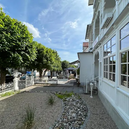 Villa Miramar *